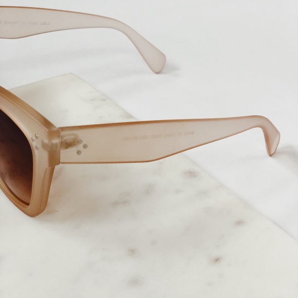 🆕Remy Nude Matte Lucite Oversized Sunglasses - Picture 4 of 8